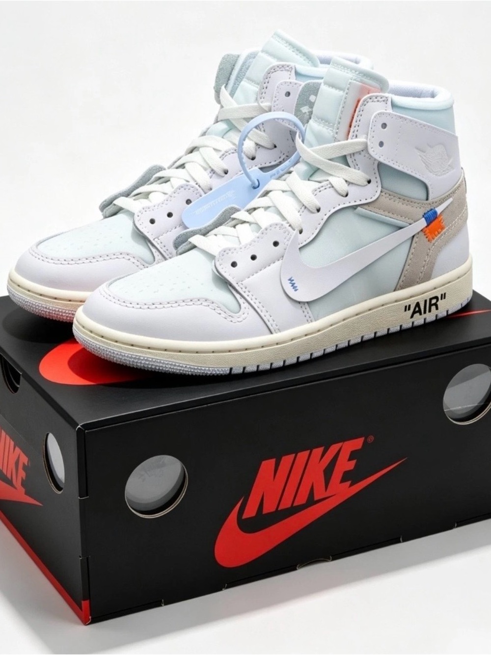NIKE OFF-WHITE ALASKA VIRGIL ABLOH JORDAN 1 RETRO